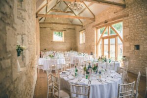 barn 300x200
