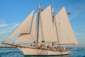 schooner 300x200