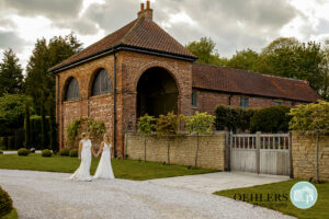 about page same sex  wedding gallery9 300x200