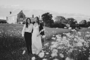 wiltshire and hampshire wedding photographer 15 300x200