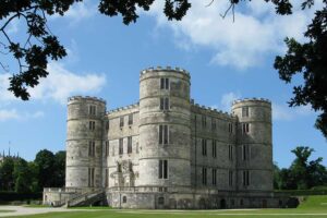 Lulworth Castle 1937 1 300x200