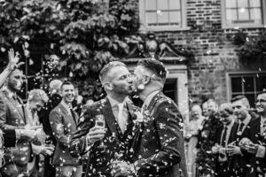 7ad7cb c148944d5a4f42f5a9031657972e8bf1mv2 300x200