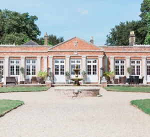 JamesKerriePhotography 300x274