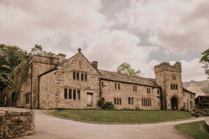 Terrace I 768x512 1 300x200