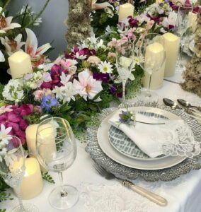 b7aa5a 6b057ad22e79419896f3b845f1680178mv2 284x300