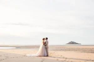 couples shoot 4 4 306108 165832732838080 300x200