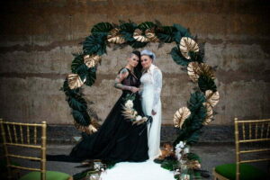 vicky dubois alternative wedding photography 013 300x200