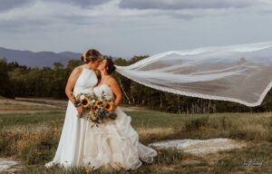 8a9d73 57189763b1cd44f3884d4f08002c7862mv2 300x192