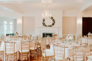 LamiseMursleenRECEPTIONRoseHillManor6 300x200