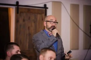 Tiffany Shelby Ceremony 0036 1 800x532 1 300x200