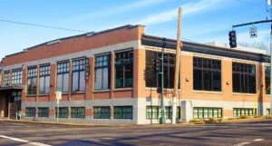 sm LeftbankAnnex Exterior 12292021 0I2A6279 300x161