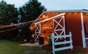 venue barn 300x186