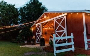 venue barn 300x186