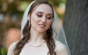 2e70c8 7a27dd7dc0e34e029e67d22f4e51c24cmv2 300x188