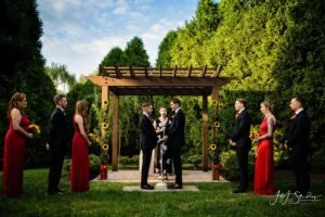 89881a 2273e1f9816f42bfb3ae6e60e5f60437mv2 300x200