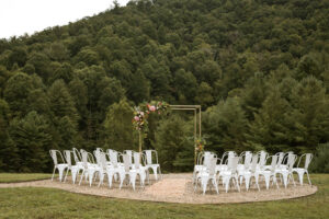 CaitlinandGeoffSept.182021 ChelseaLanePhotography 32 300x200