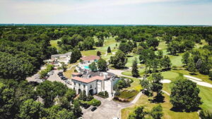 EyC1wHwXAAEPyGD 300x169