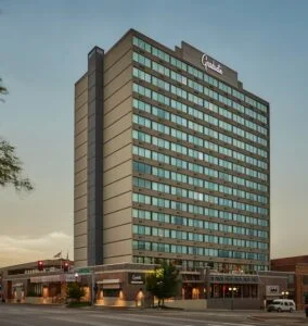 GHLN EXTERIOR 0803 605x640 284x300