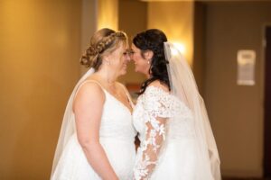 Lauren and Kelly 0445 1024x683 1 300x200