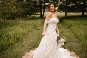 Stocksy txp35169653TeS100 Large 639001 WEBSAFE 300x200