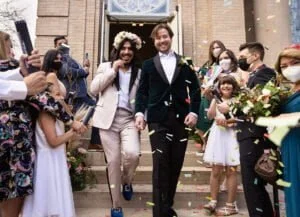 b3d7f0 ef9c9d9776cb4a3ba591d005b0304aa5mv2 300x217