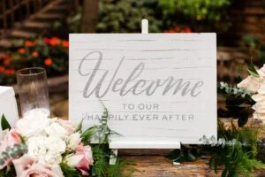 calamigos ranch wedding rustic welcome sign 300x200