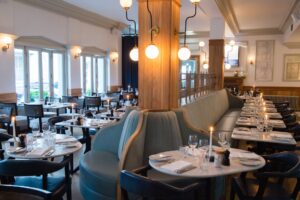 Bistro 1 300x200