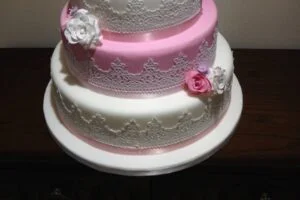 love birds cake 4 111090 300x200