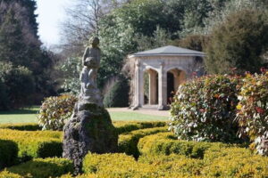 manor gazebo brochure 300x200