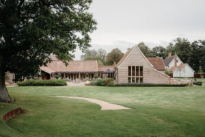 venue exterior 300x200