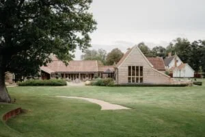 venue exterior 300x200