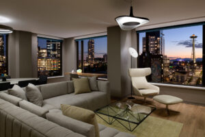 TP SEATN SMALL PRES Living Room Night City View 300x200