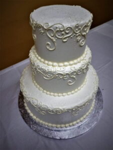 Weddingcake232 100 350 F 570x760 1 225x300