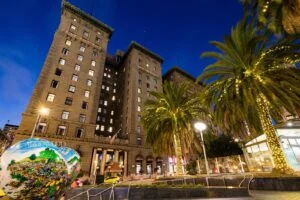 0117 2Y9A6623 300x200