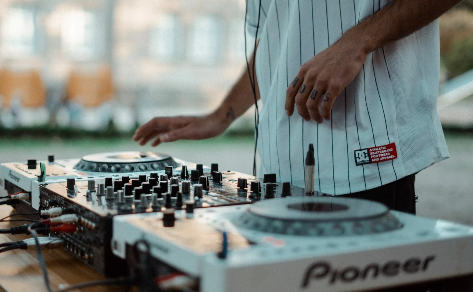 DJ's